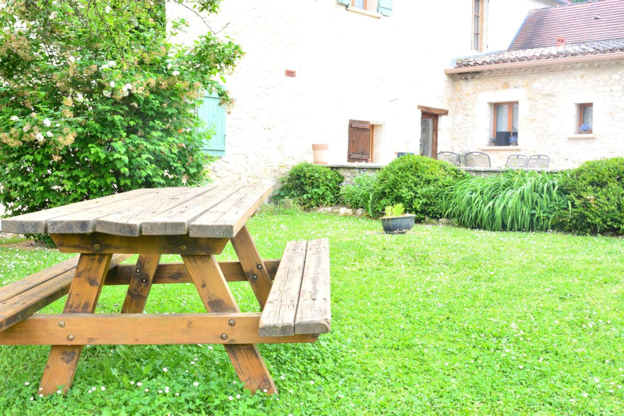 Gites Le Clos Du Verger Maurens  Экстерьер фото