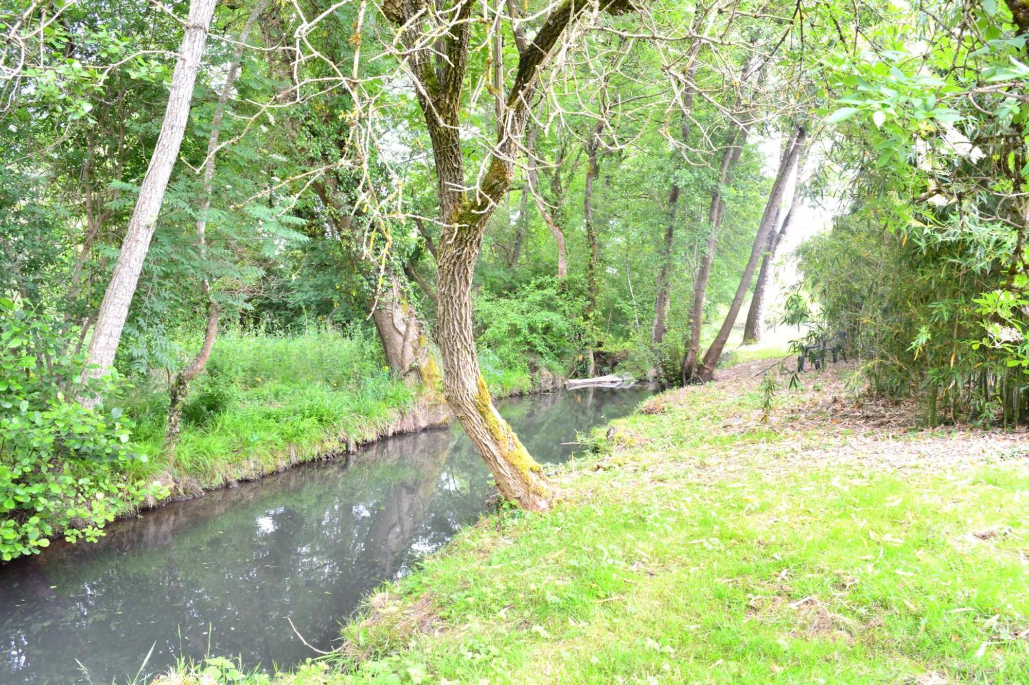 Gites Le Clos Du Verger Maurens  Экстерьер фото